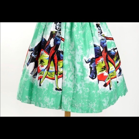 Deadly Dames Pinup Matador Print Circle Skirt - Picture 2 of 3